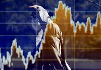 日経平均は大幅続伸､ハイテク株が堅調　 ｢2万2000円を試すのは困難｣との市場の声も