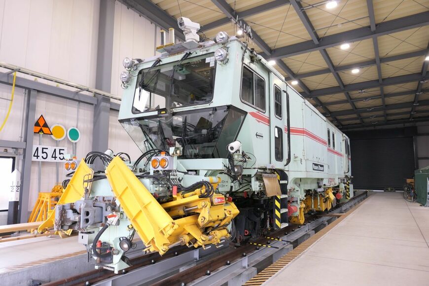 東鉄工業　バラストレギュレータ