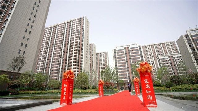 中国政府の規制緩和にもかかわらず、市民の住宅購入意欲は冷え込んだままだ。写真は大手デベロッパーの碧桂園控股が分譲したマンション群（同社ウェブサイトより）