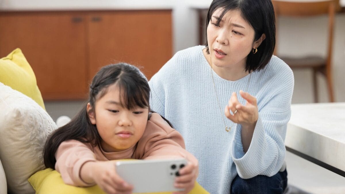 EV推進の鍵は充電インフラ、日本は出遅れ