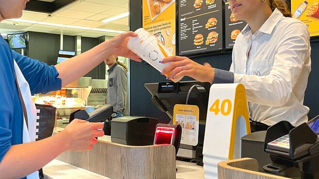 マックのソース容器8円!プラ有料化した欧州の今