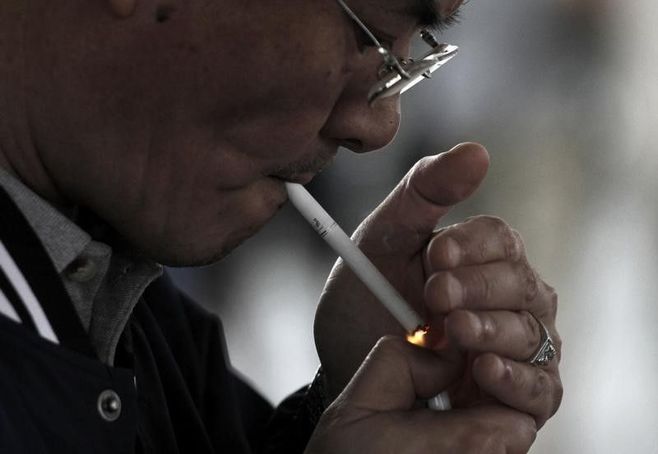 米たばこ大手へ236億ドル陪審評決の行方