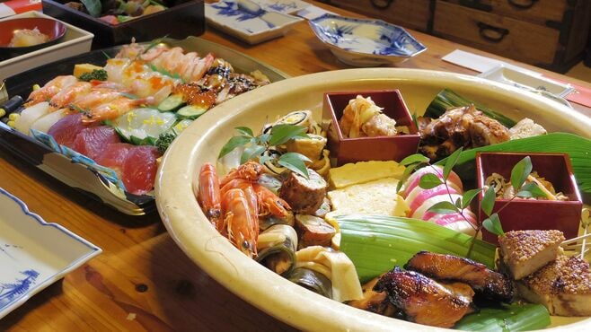 ｢おせち｣食べる？食べない？変わる"正月の定番"