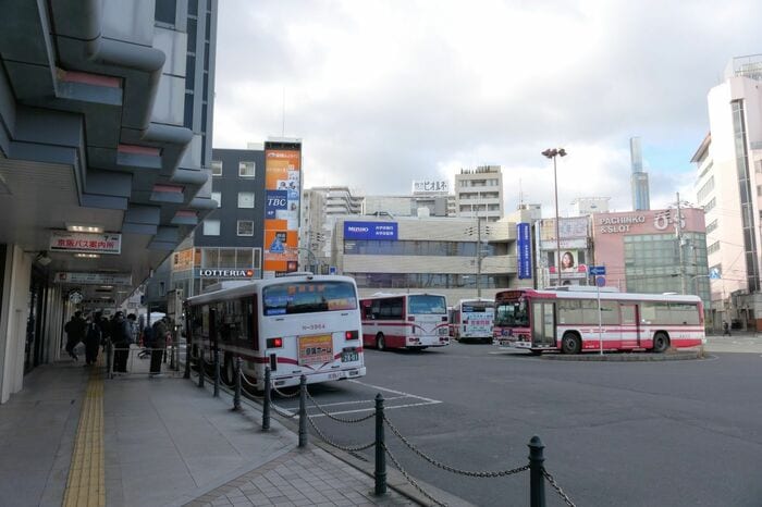 北口のバス乗り場