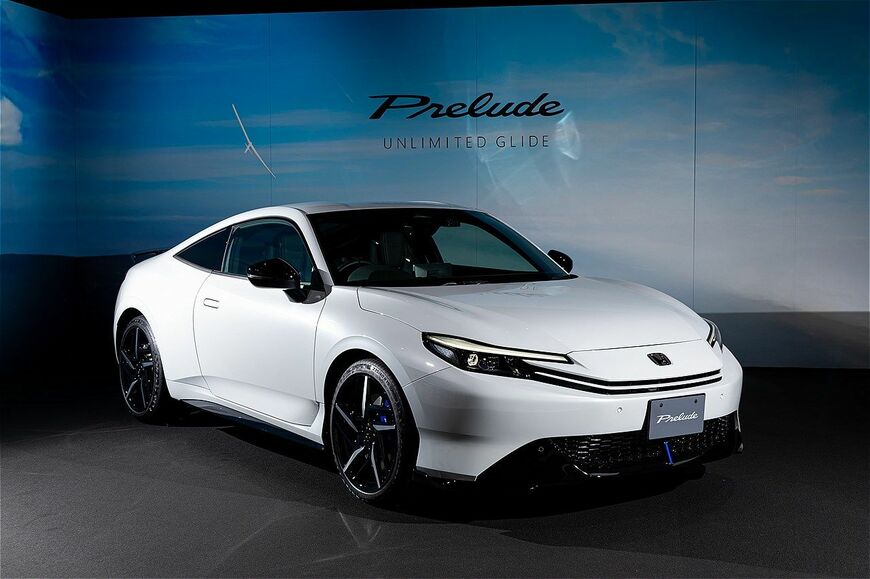 ホンダアクセスが開発した純正アクセサリーを装着したホンダ新型「プレリュード」（写真：三木 宏章）