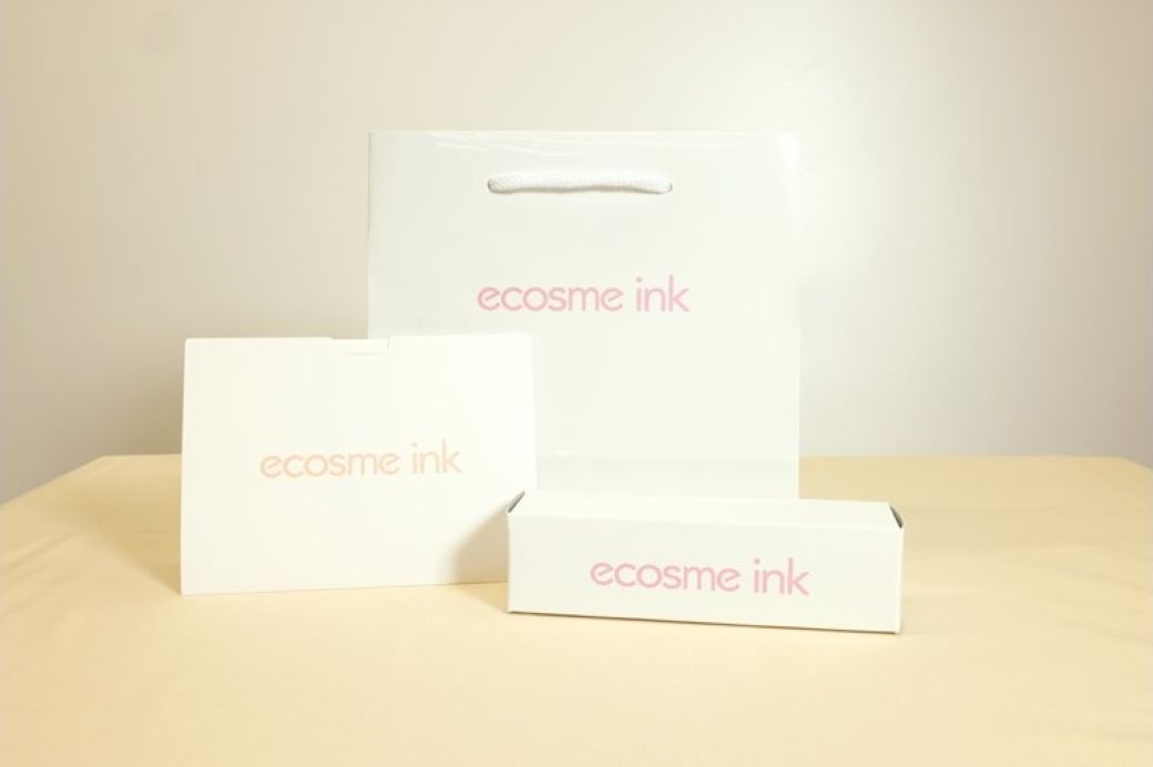 「ecosme ink®」を使用して印刷したパッケージの例（ⒸTOPPAN INC.）