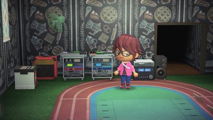 DJ風な設備をあしらえた筆者の部屋(写真：筆者スクリーンショット)