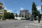 上板南口銀座の1本東に道幅の広い