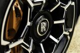 ロールス・ロイス「ブラックバッジ・ゴースト・シリーズⅡ」のAESTHETE - Jubilee Silver & Black（写真：Rolls-Royce Motor Cars）