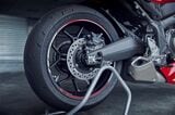 EICMA2023で公開されたCBR650Rの2024年新型モデル（欧州仕様車）（写真：本田技研工業）