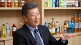 内貴八郎／ないき・はちろう 1960年4月生まれ。1979年育英高校（兵庫県）卒業後、サントリーフーズ入社。2016年同社社長、2019年サントリービバレッジソリューション社長などを経て、2023年1月にサントリー食品インターナショナルで国内事業を統括するSBFジャパン社長。同年3月にサントリー食品インターナショナル取締役専務（撮影：今井康一）