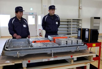 日産､EV｢リーフ｣の使用済み電池を再利用