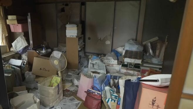 築80年のゴミ屋敷｢1800袋を2日で片付けた｣結果