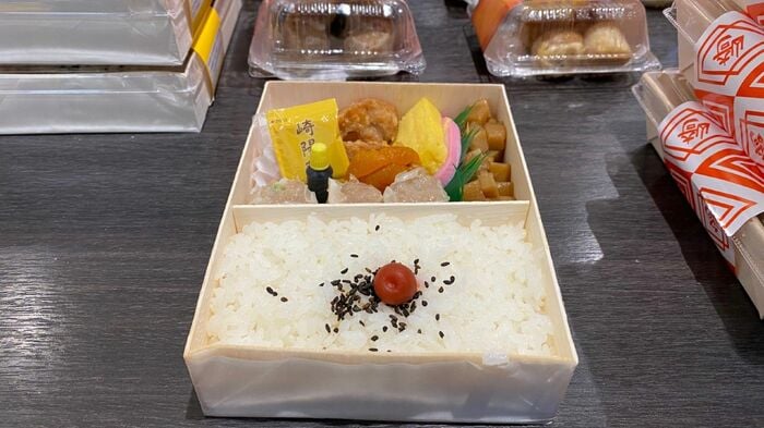 台湾版「シウマイ弁当」の中身