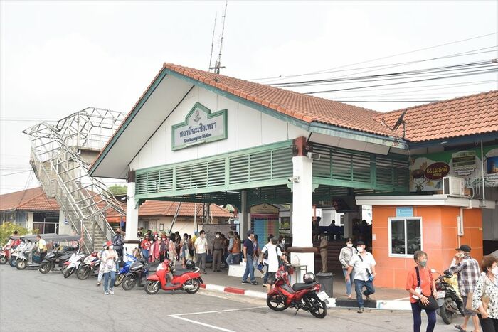 チャチュンサオ駅